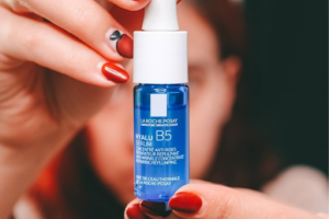 Serum B5 La Roche-Posay có tốt không?