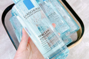 Review sữa rửa mặt Effaclar Micellar Water Ultra có tốt không? | La Roche-Posay